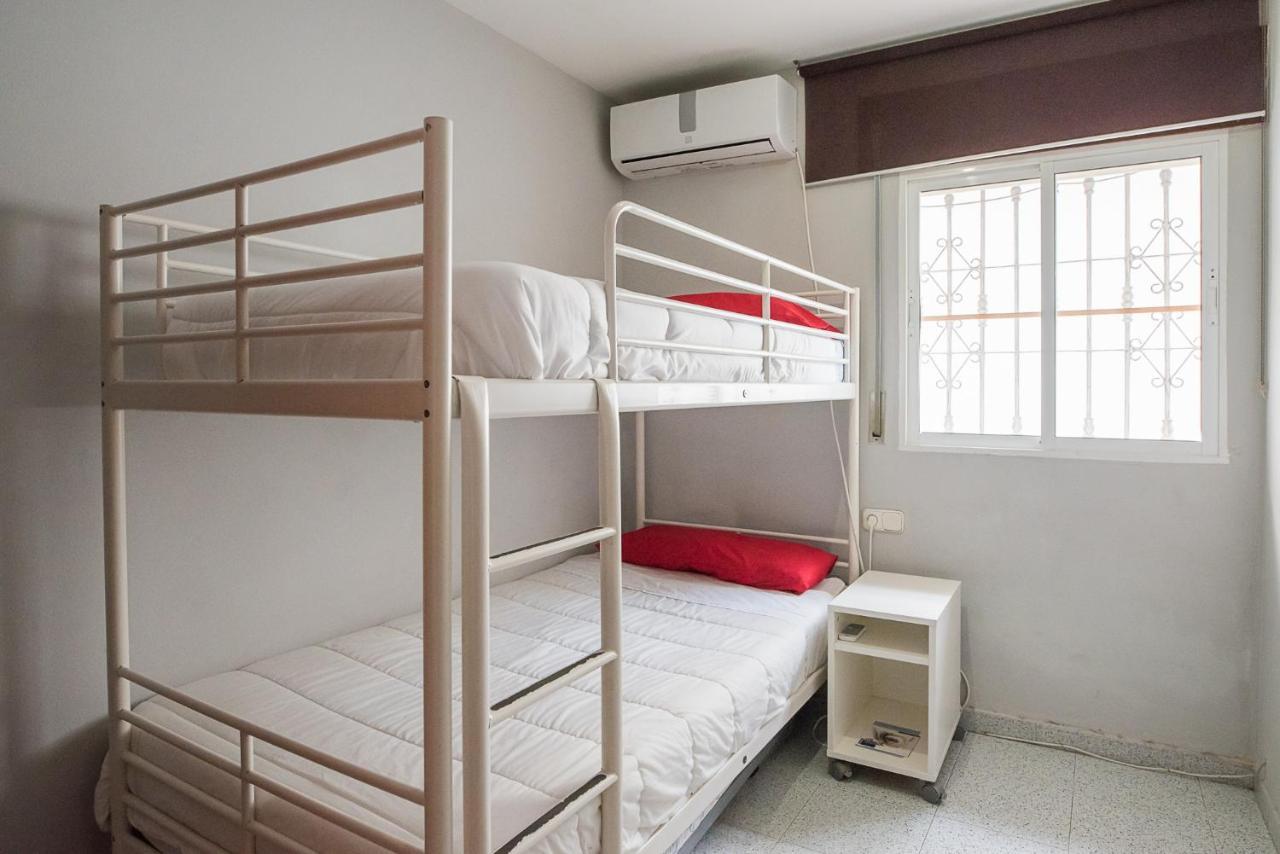 Malagaonbeach 1 - Two Bedrooms - Up To 3 People - 10 Meters Beach Buitenkant foto