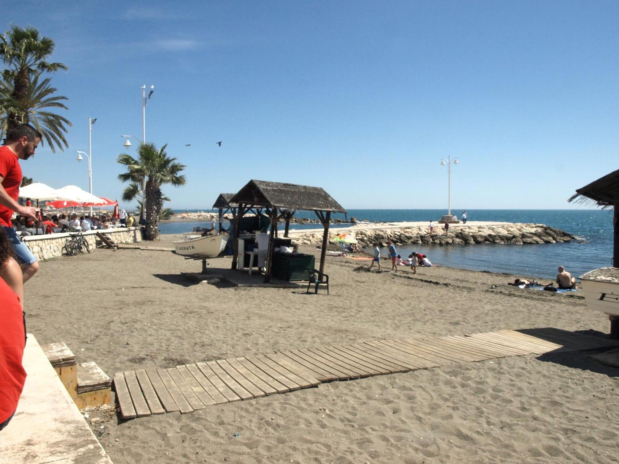Malagaonbeach 1 - Two Bedrooms - Up To 3 People - 10 Meters Beach Buitenkant foto